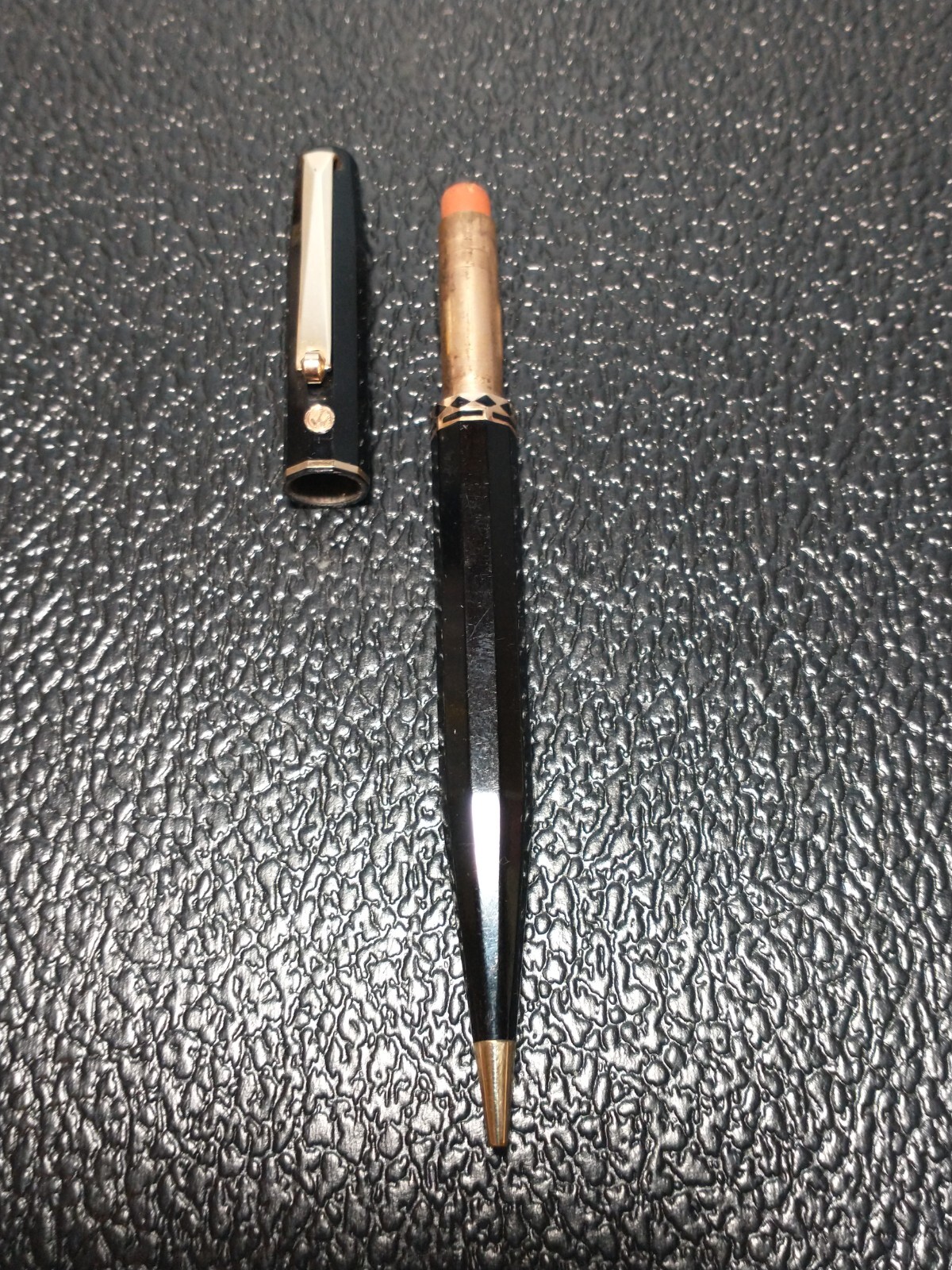 WAHL EVERSHARP DORIC VINTAGE MECH PENCIL IN BLACK CELLULOID 14K GOLD FILLED TRIM
