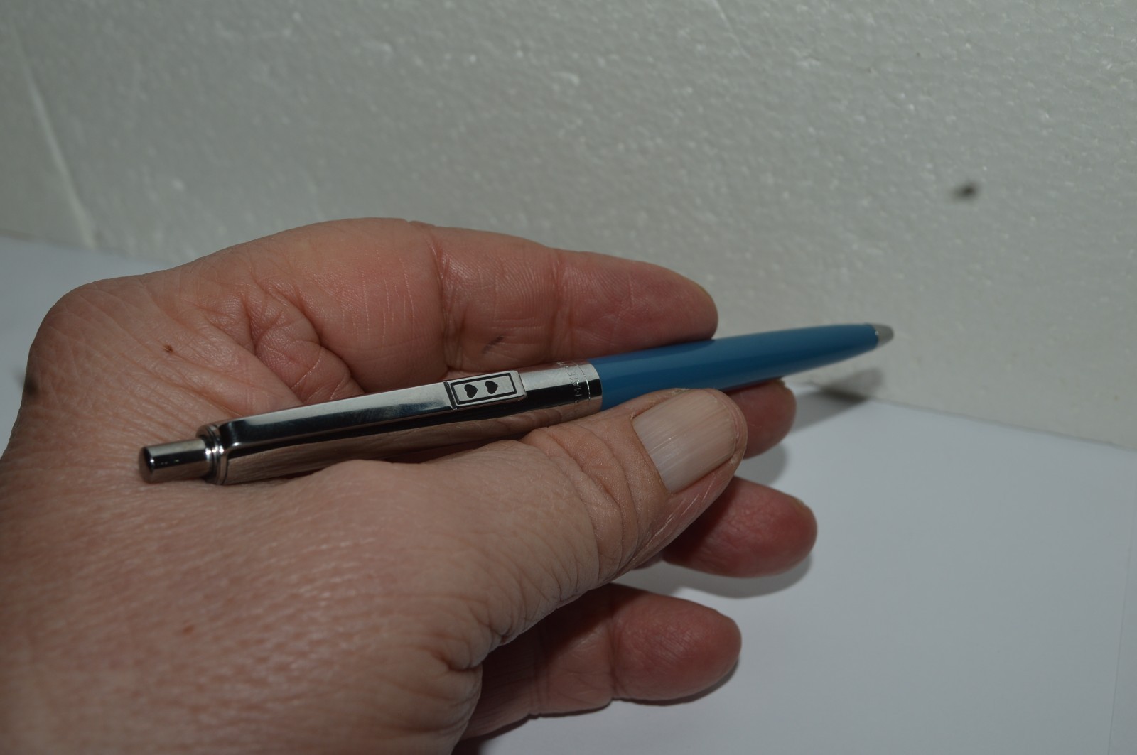 PAPER MATE Profile #2 Reg Grip Ball Pen NOS Blue Barrel Made In Mexico 1990’s