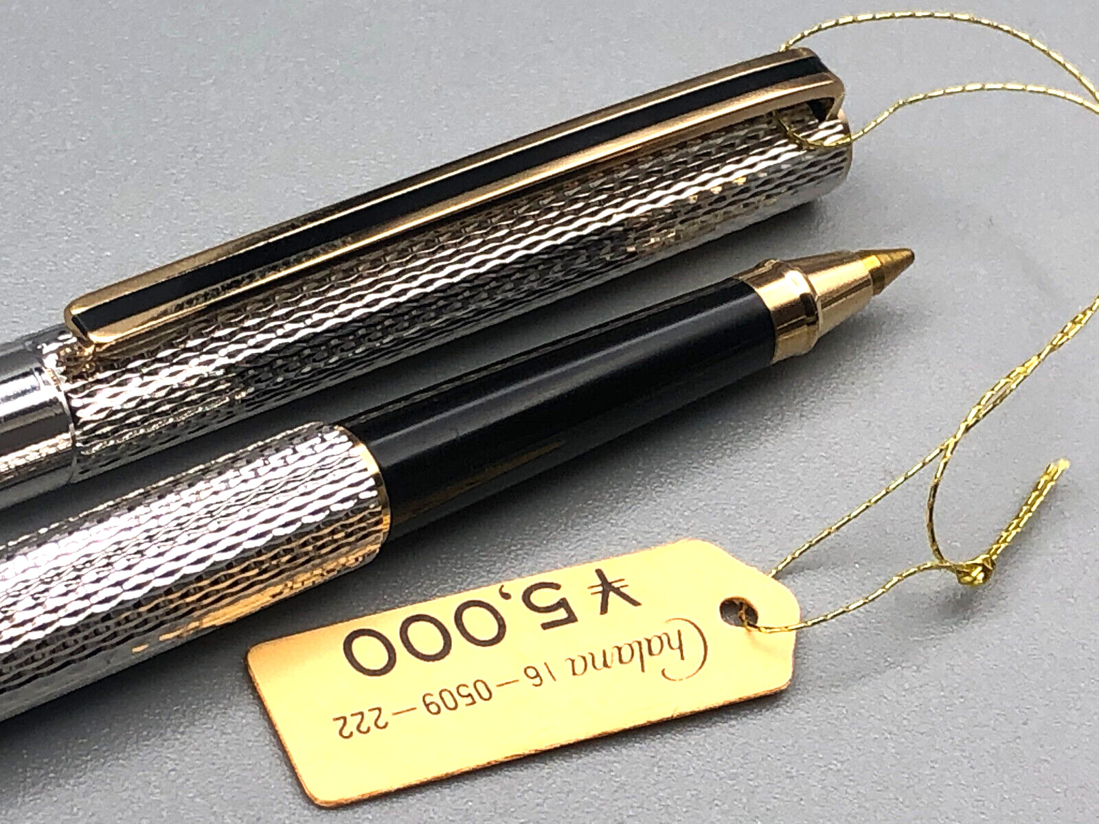 NOS VINTAGE SAILOR CHALANA BALLPOINT PEN SLEEK BARLEY COMPANION TO FOUNTAIN