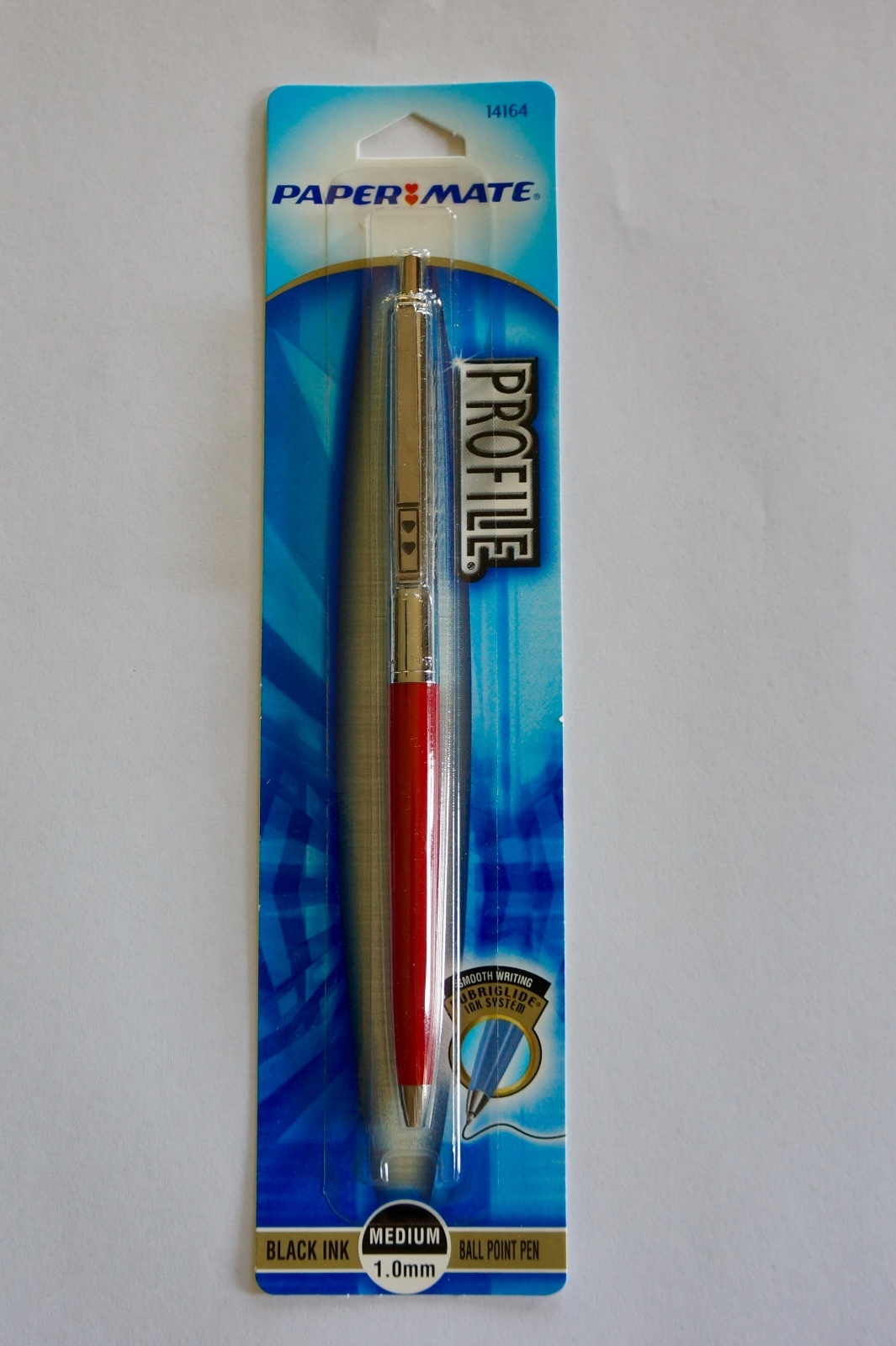 PAPERMATE 14164 PROFILE SLIM PEN RED*NEW IN PACKAGE*Black Ink- Medium Ball Point