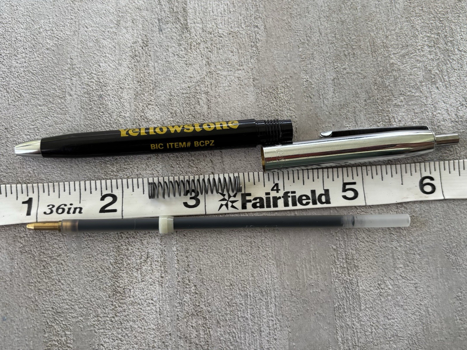 Vintage BIC Italy ‘Yellowstone’ Advertising Ballpoint Pen #BCPZ ~Dry Ink~