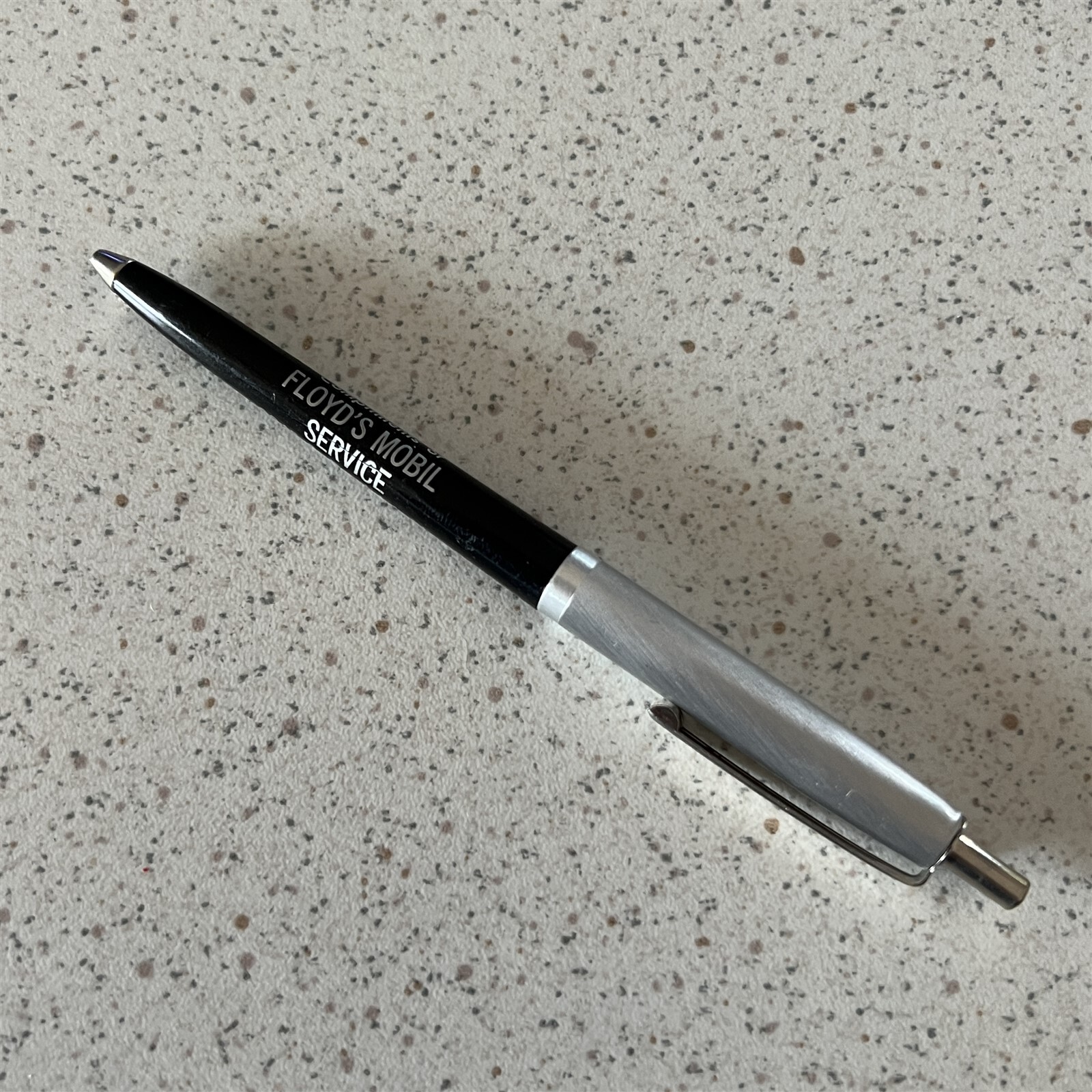 Floyd’s Mobil Service Lincoln Nebraska Vintage Ballpoint Pen #19801
