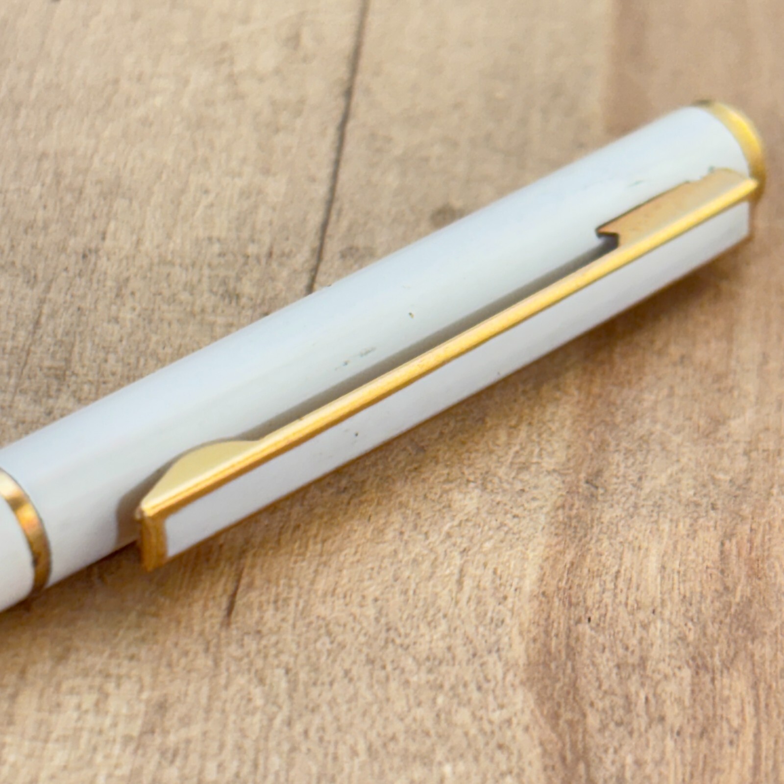 MISTY Cigarettes Advertising Pen, Gold Tone and White Enamel
