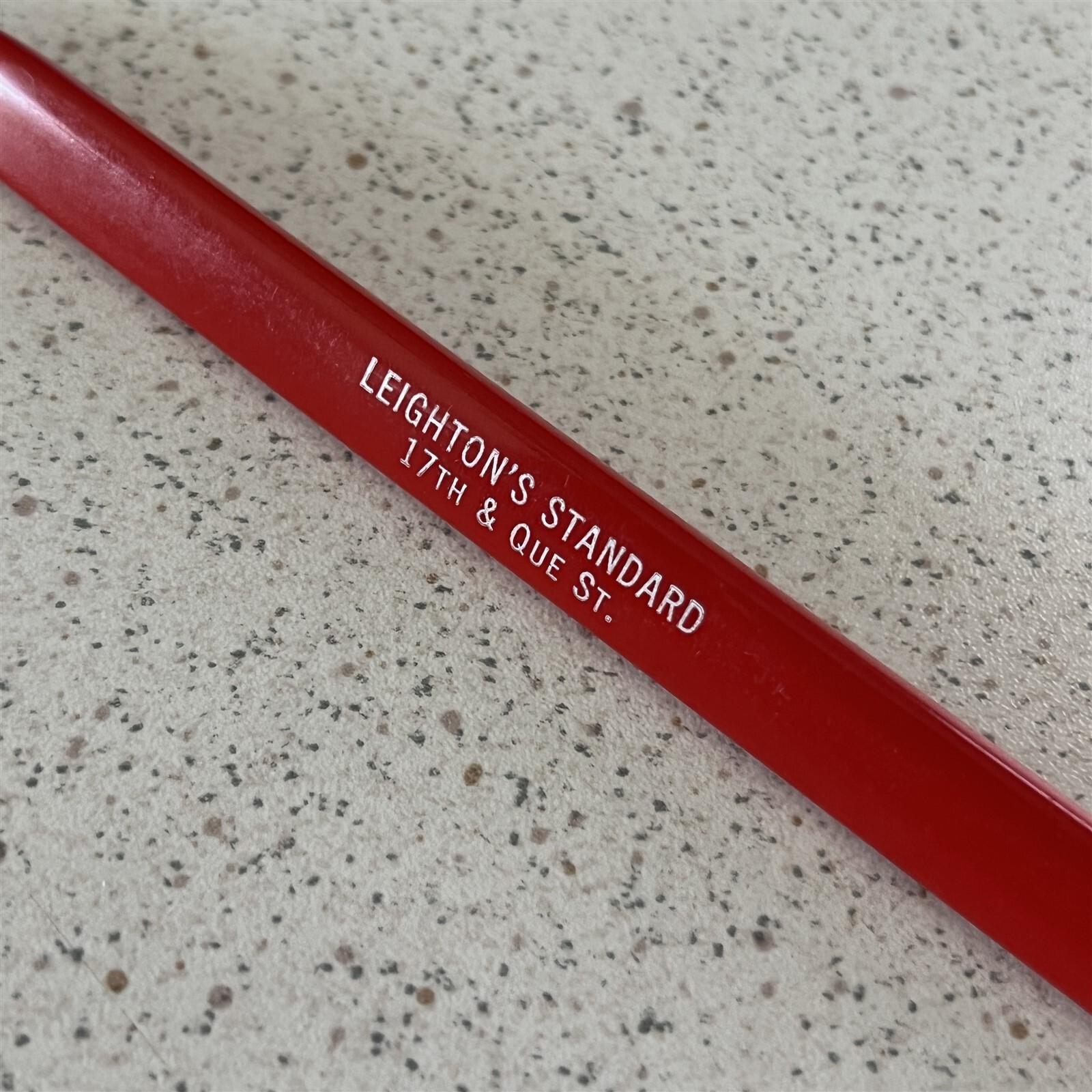 Leighton’s Standard Gas Oil Service Station Vintage Triangle Ballpoint Pen #1-1