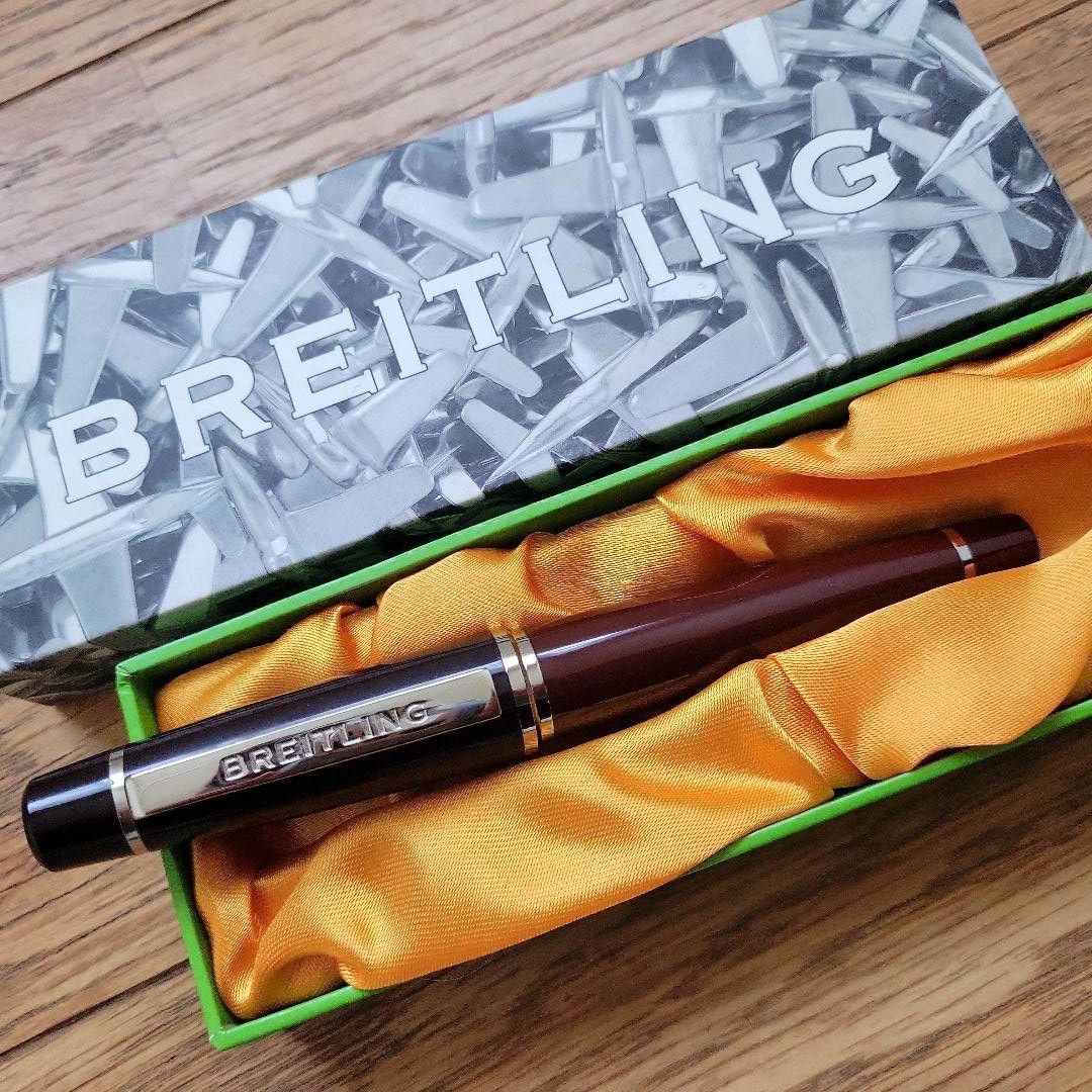 [Exc+5 wz/Box] BREITLING Novelty Dark Brown Logo Engraving Rollerball Pen
