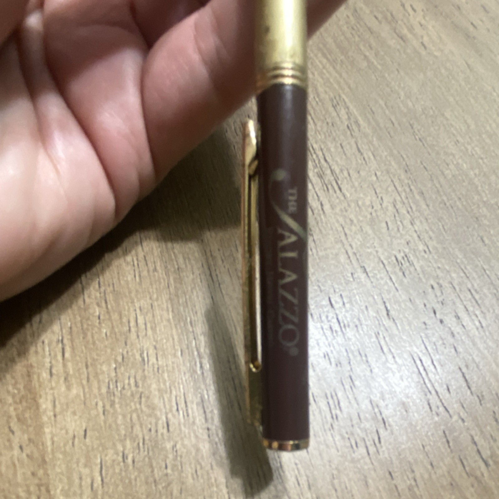 The Venetian & The Palazzo Collectible Metal Ballpoint Pens Gold Trim Black Ink