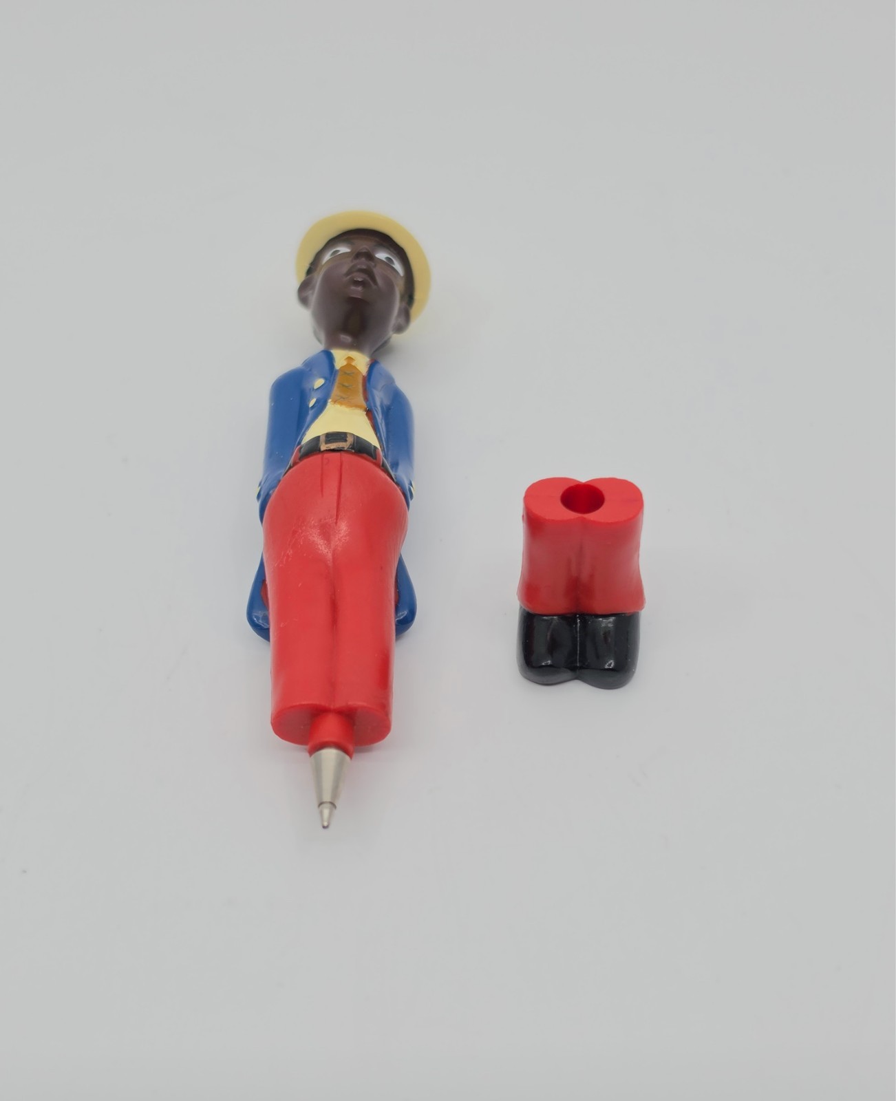 Rare Colonial Figure Novelty Pen African Colon Statue 5.5″ NOS Heart and Star