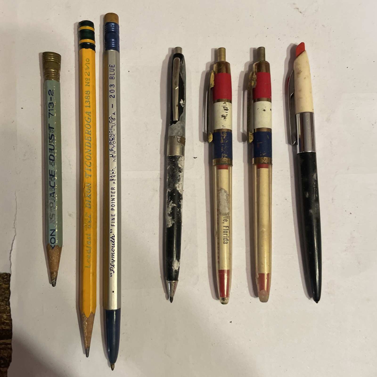7 Vintage Pens Pencils 1960s Scripto Clicky Ballpoint Pen Ink Dried Not Writing