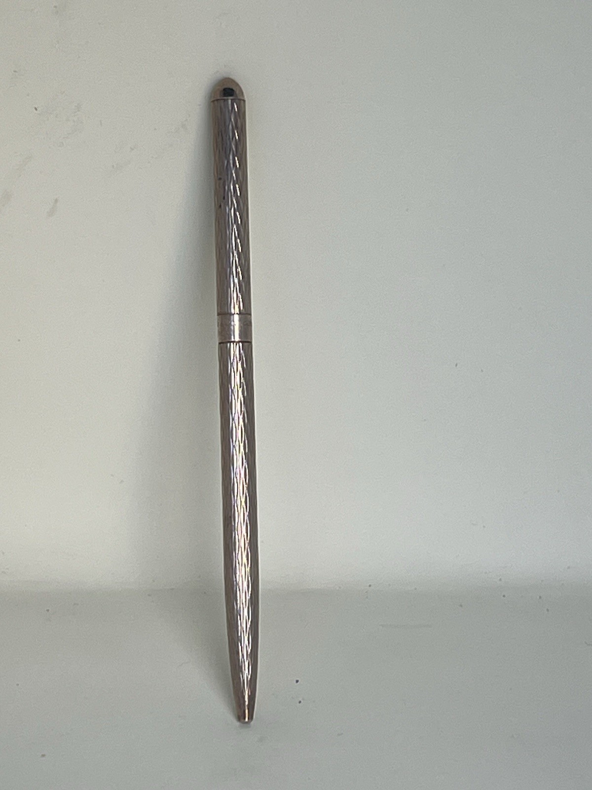 Tiffany & Co Sterling Silver 925 Purse Pen Engraved Scroll w Pouch