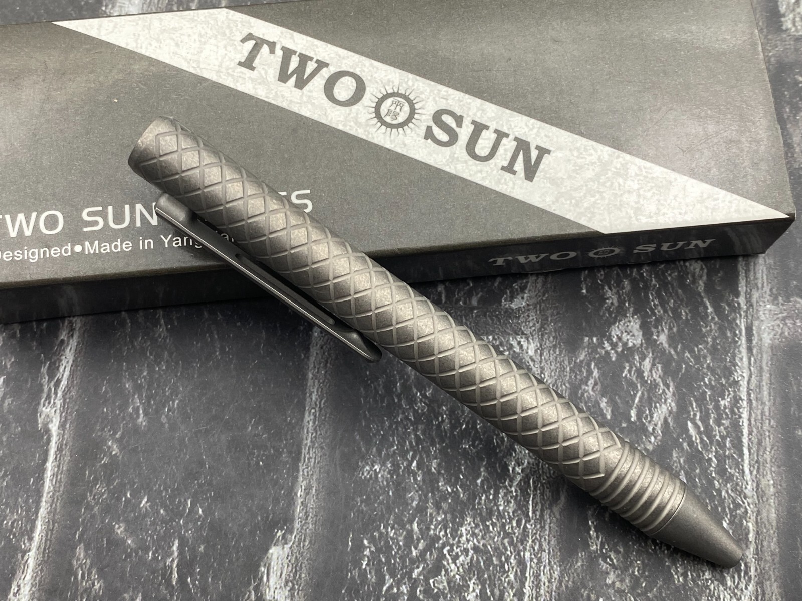 TwoSun TS-Pen37-Stonewash Checkered Tactical Titanium Push Button Mechanism Pen