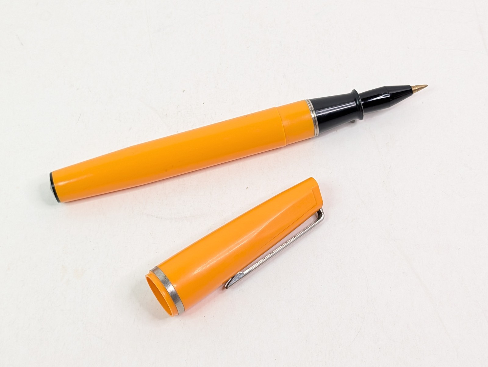 Large Oversized Jumbo 9″ Orange Ball Point Pen Novelty Gag Office Italy Vintage