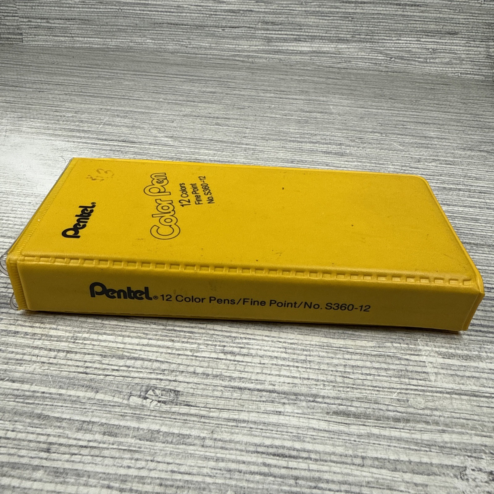 VTG 80’S PENTEL COLOR PENS/MARKERS S360-12 YELLOW Vinyl CASE Fine Point