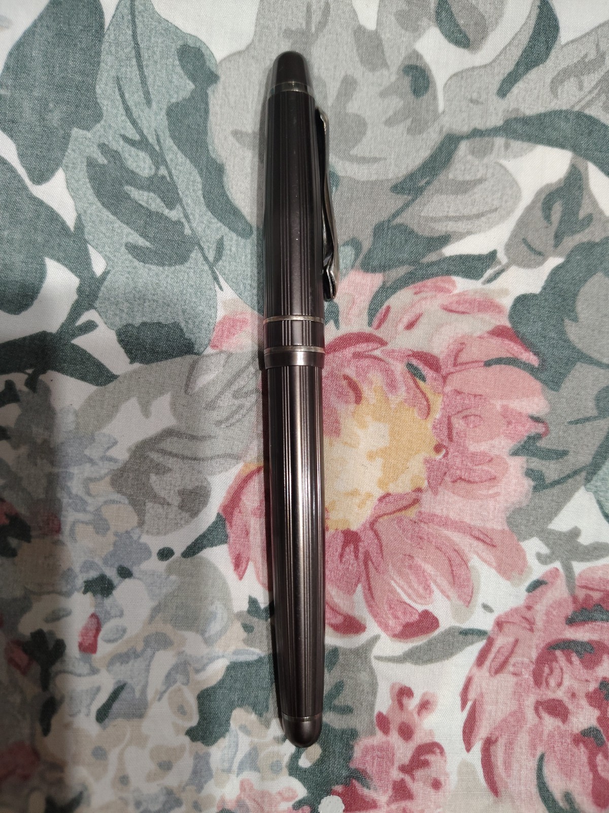 Vintage Retro 51 Gun Metal Roller Ball Pen