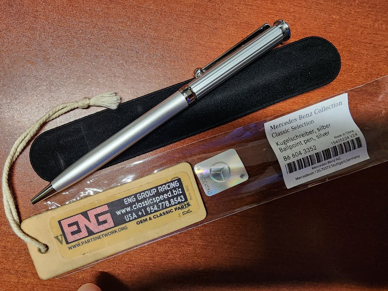 ALL-SILVER MERCEDES-BENZ CLASSIC COLLECTION OEM/NEW BALLPOINT PEN B66043352 ENG