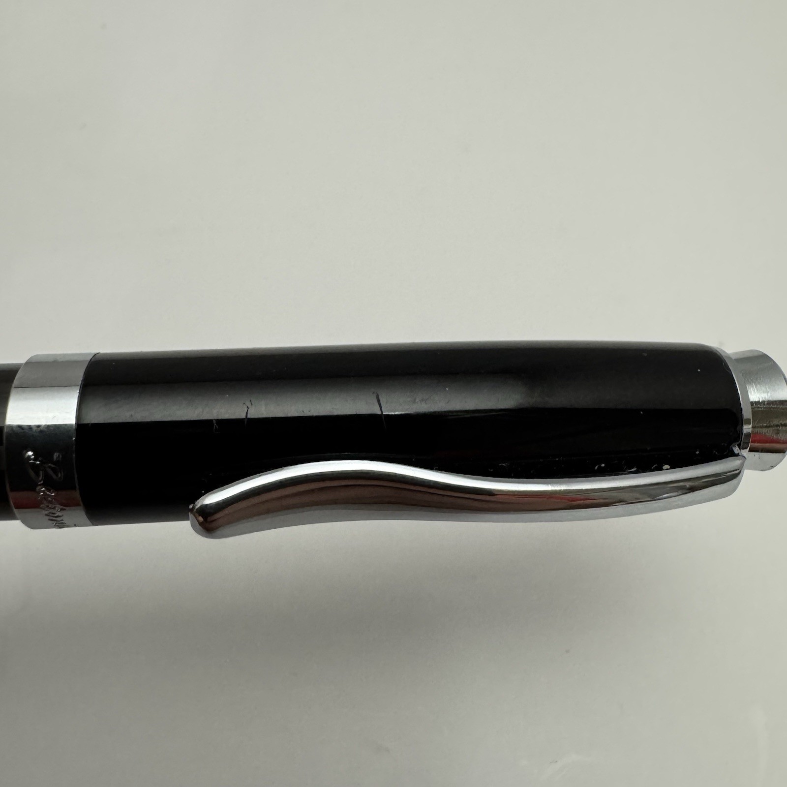 Bettoni Collection Rollerball Pen Carbon Lacquer – Branded ‘Microsoft Auto’