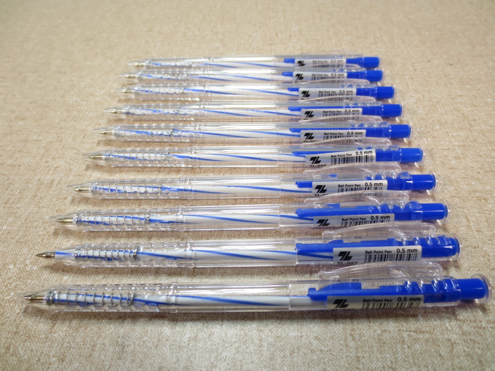 Thien Long TL-027 Retractable Ballpoint Pen 0.5mm tip Blue Writing 10Pcs Chipy