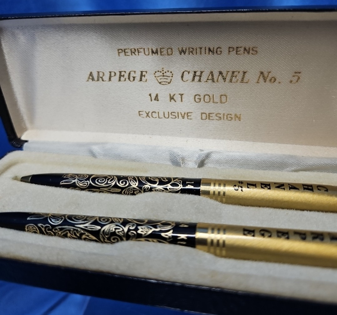 Chanel No.5 Arpege 14K Gold Filigree Perfumed Ballpoint Pen Set in Box VTG