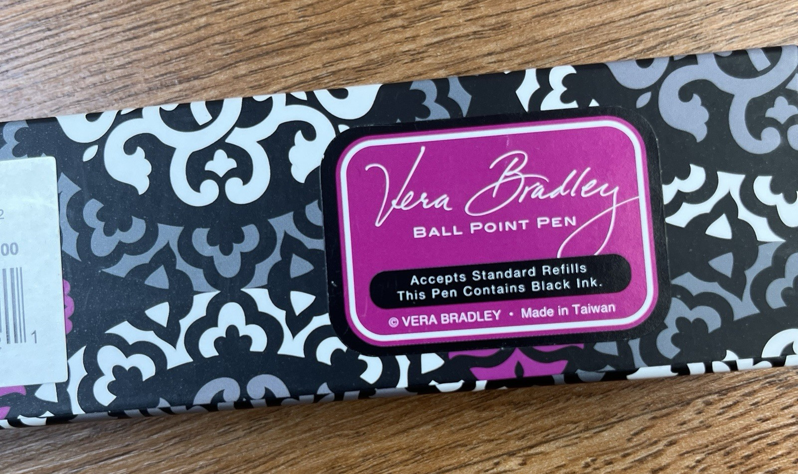 Vera Bradley Ball Point Pen in Canterberry Magenta , Black Ink NEW in Box
