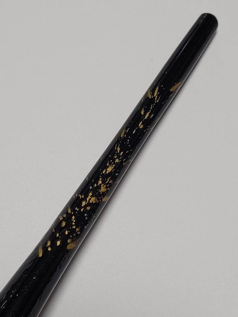 3. Lacquered Gold Pen Shaft, Black Shaft, Gold Dust Scattering Pattern, Special
