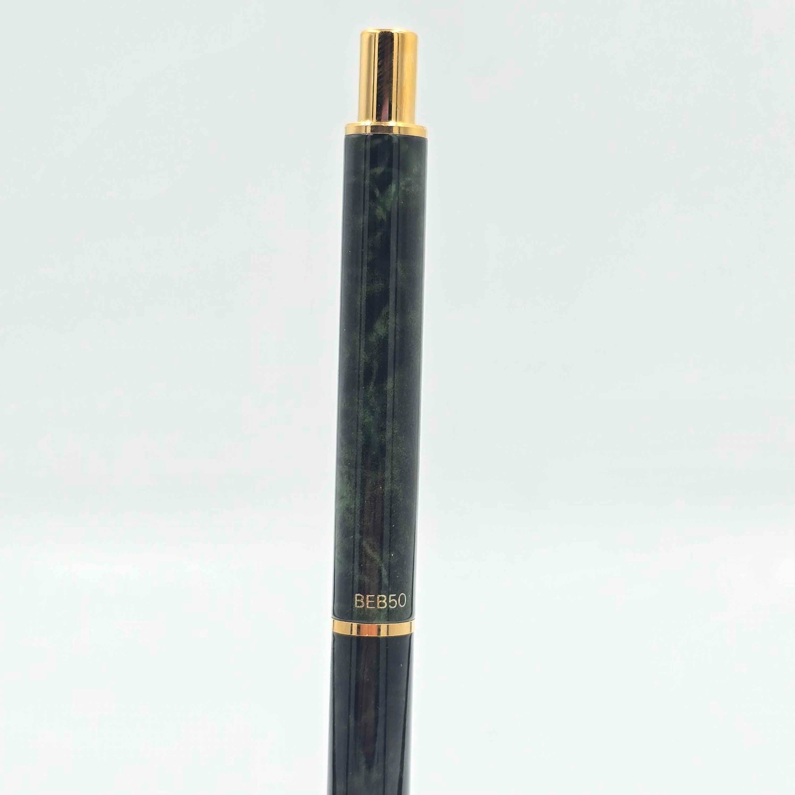 ​Burberrys Vintage Ballpoint Pen Green Marble BEB50 Gold Trim Japan Box Dry Ink