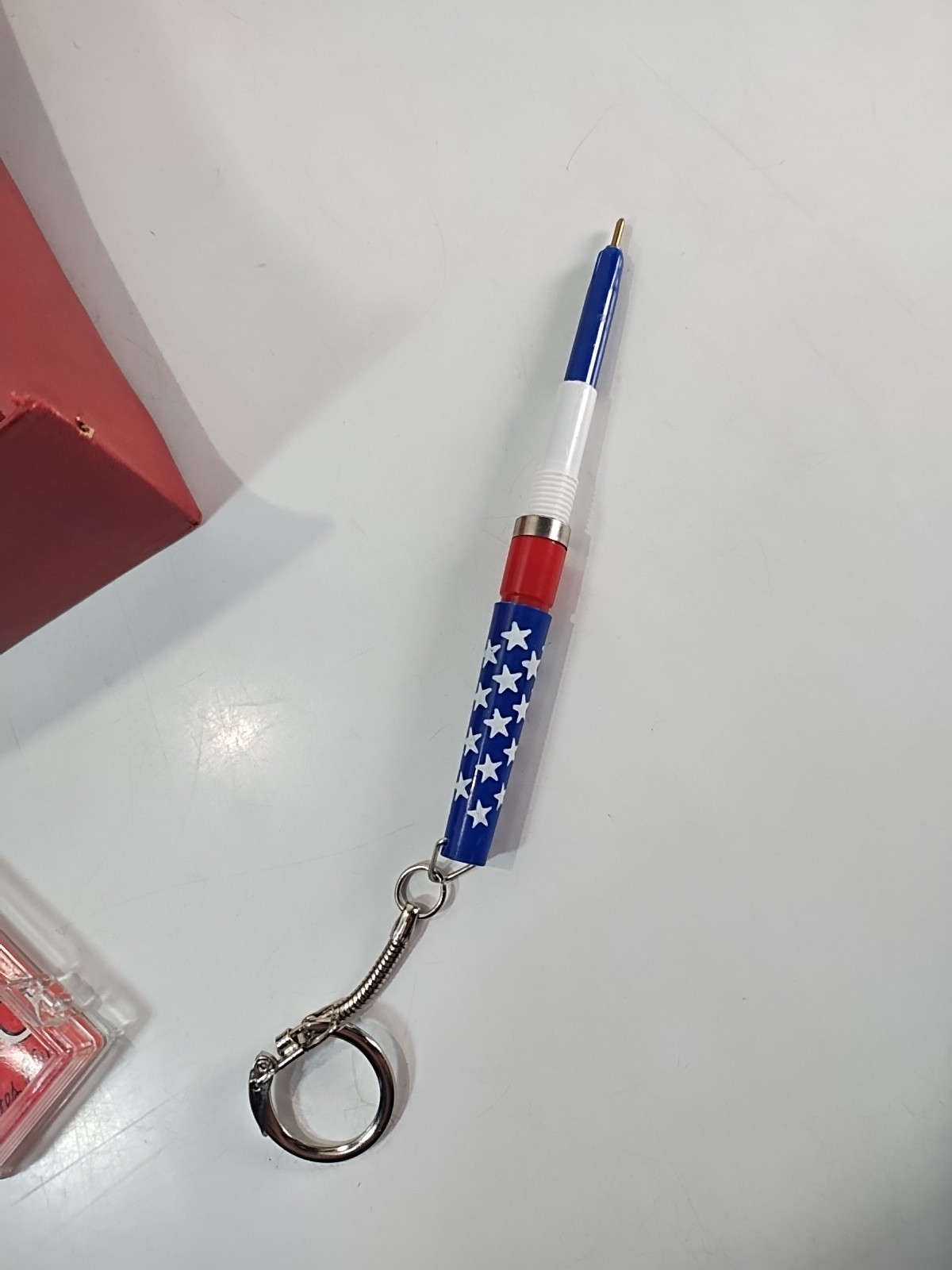 Vintage Stars & Stripes Keychain & Pen Set (Lot Of 16) In Retail Display Box USA