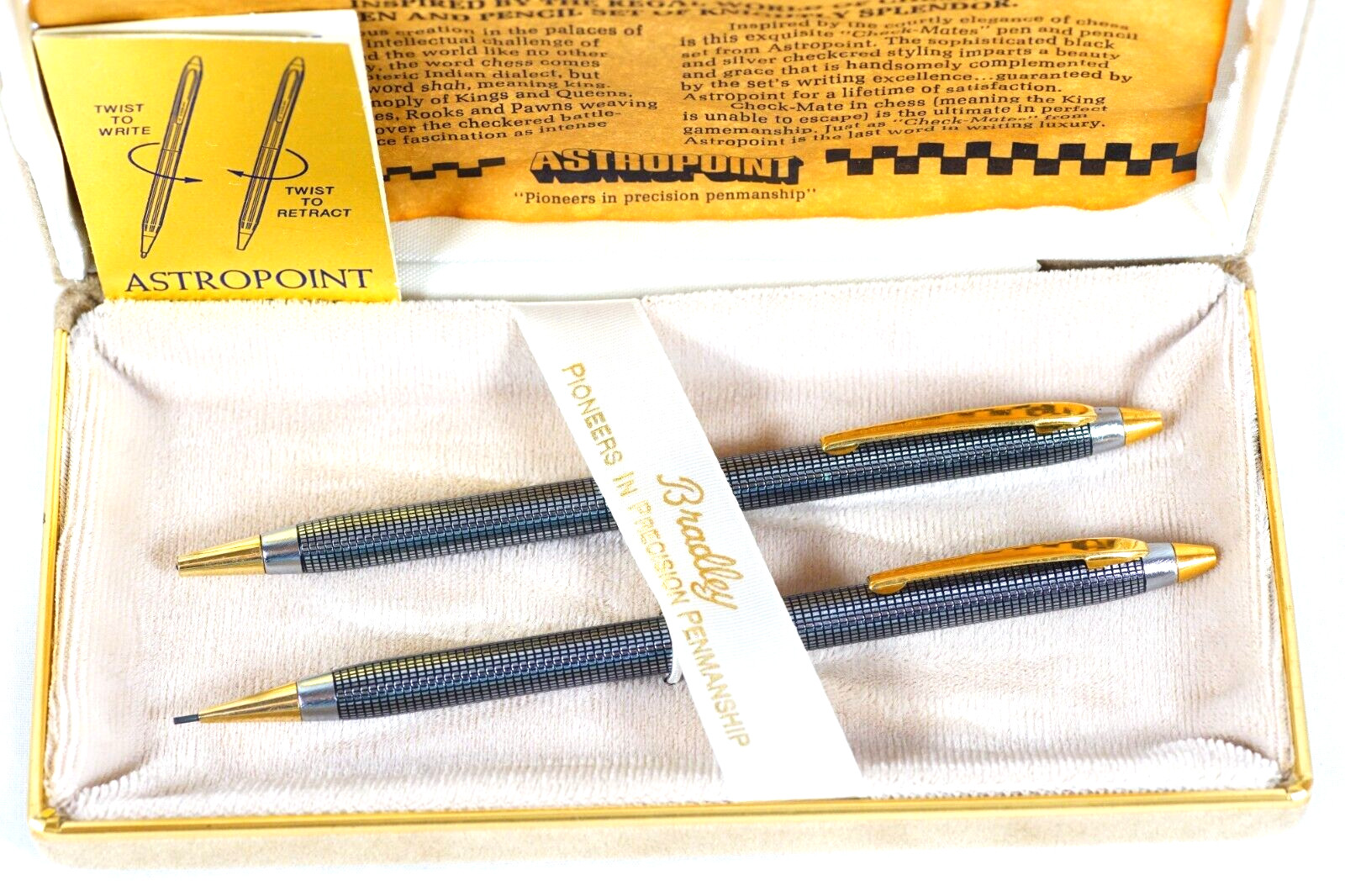 Bradley Astropoint Check Mates Pen & Mechanical Pencil Set Chess Inspired RARE!