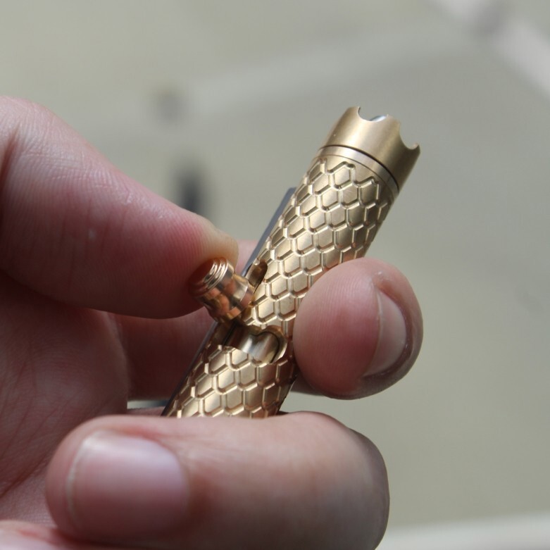 EDC Brass Bolt Action Ballpoint Pen Signature Writing Pen with Fidget Spinner