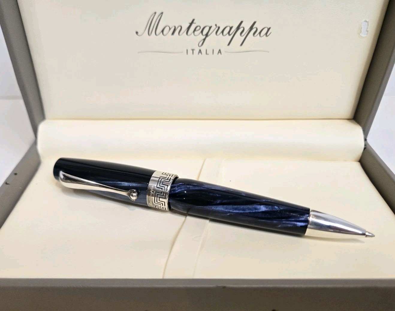 Montegrappa Miya Ballpoint Pen Midnight Blue Celluloid & Sterling ISMYTBCD