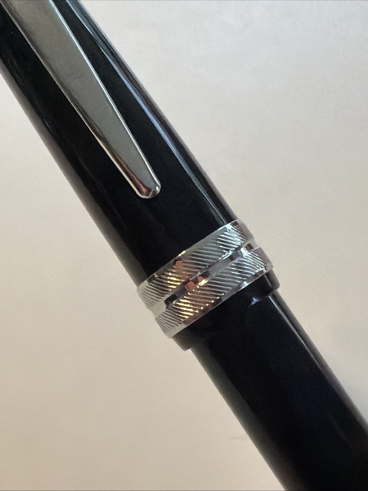 Cross Bailey Light Ballpoint Pen Black And Chrome Ink Pen Student Gift Wide Grip