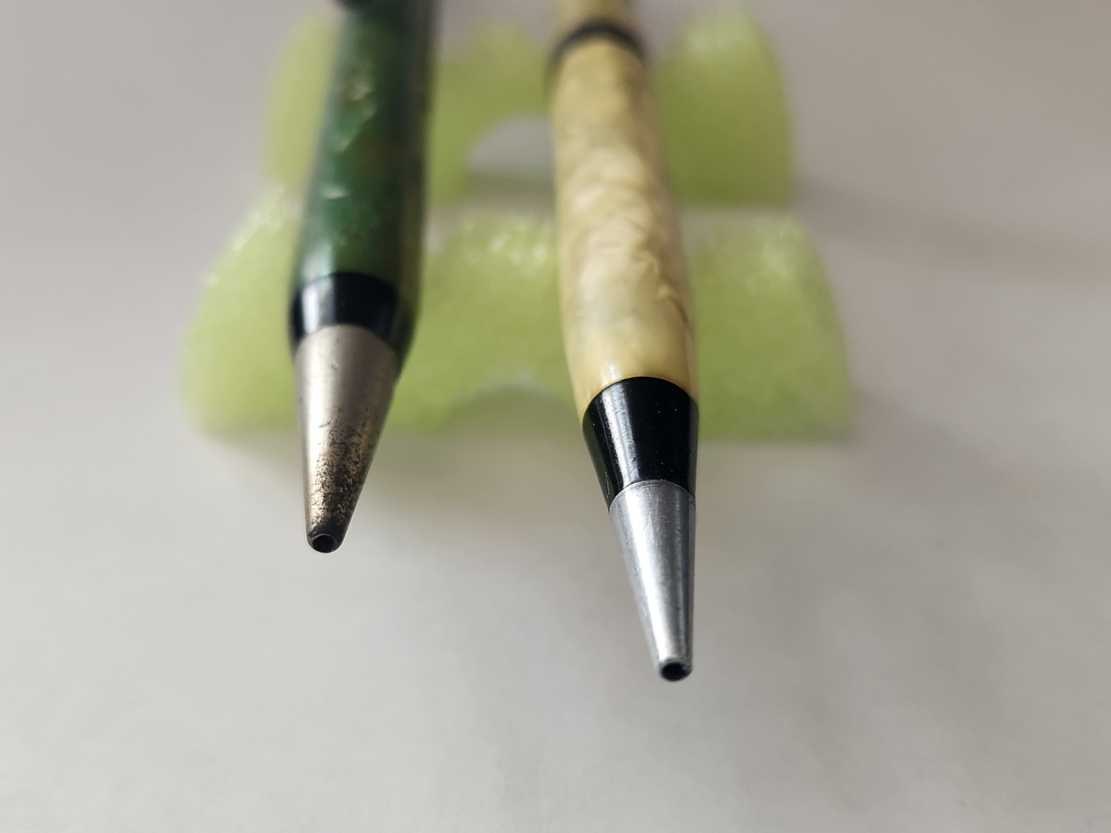 Vtg Faux Mother Of Pearl & Celluloid Pen Thomas D Murphy Co. Red Oak, IA Sample