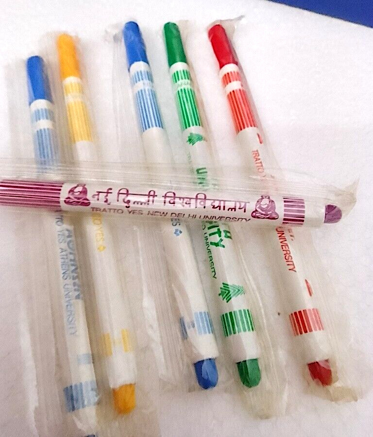 1986 Italy TRAIT PEN TRAIT STAND + 43 COLORAT SEALED PENS