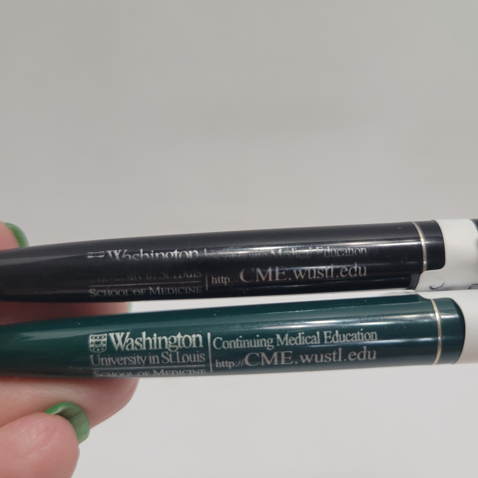 2 VTG Bic Clic Pen Washington University School Of Med. 1-Green 1- Black Mexico