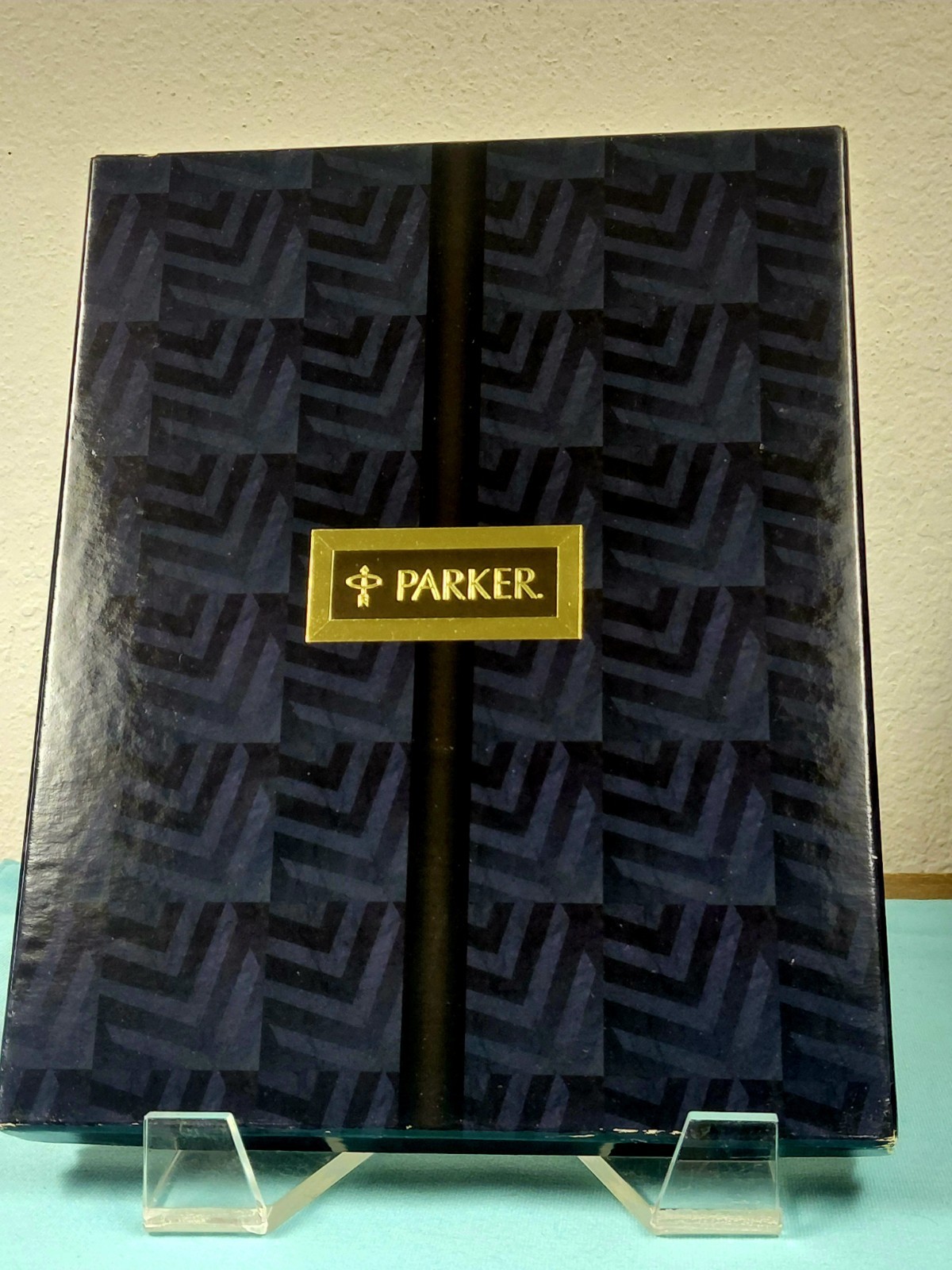 Parker Insignia Black Lacquer Ballpoint Pen 3 Pack w Hard Shell Case New NIB NOS