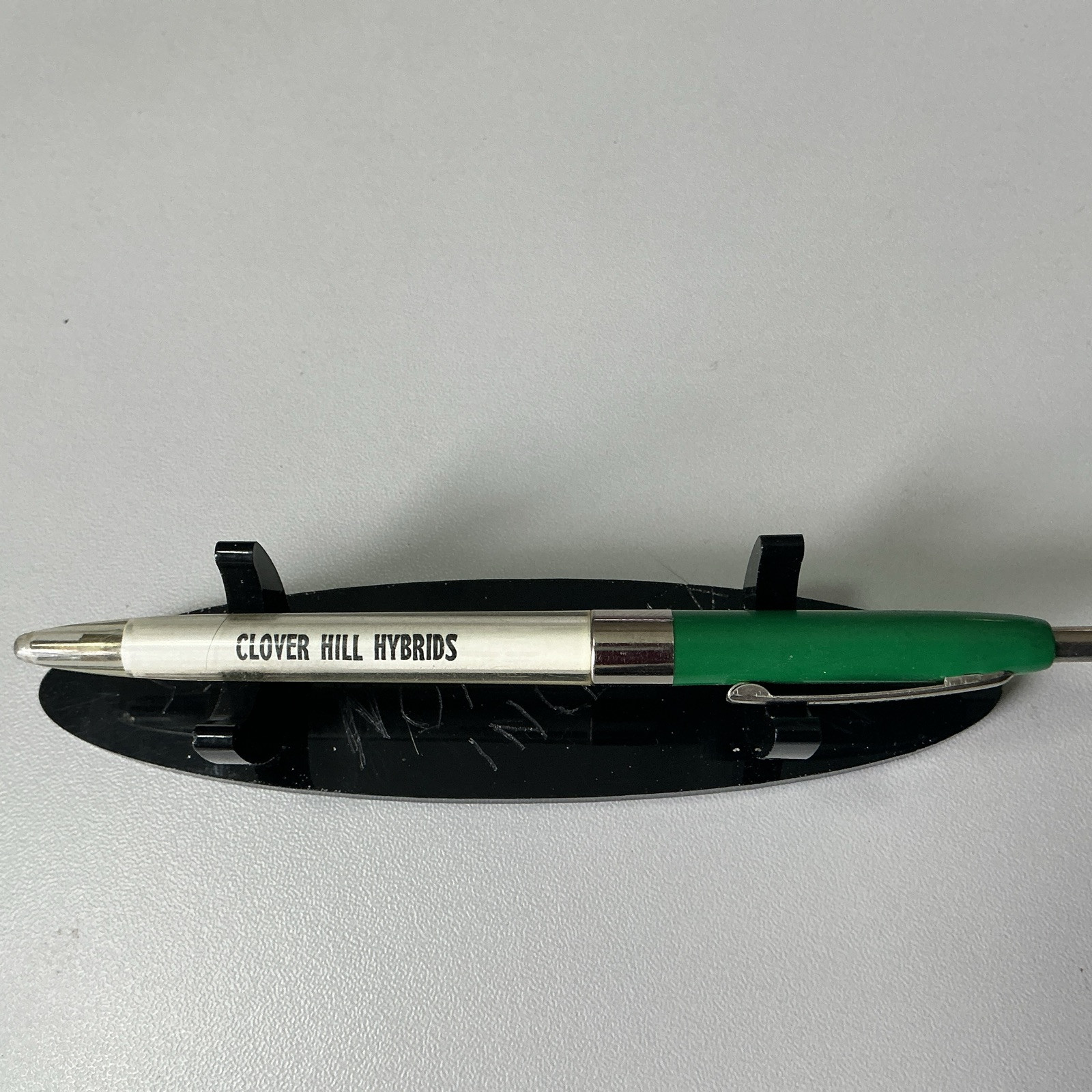 VTG ReadyRiter Ballpoint Pen – Clover Hill Hybrids Audubon Iowa – X51
