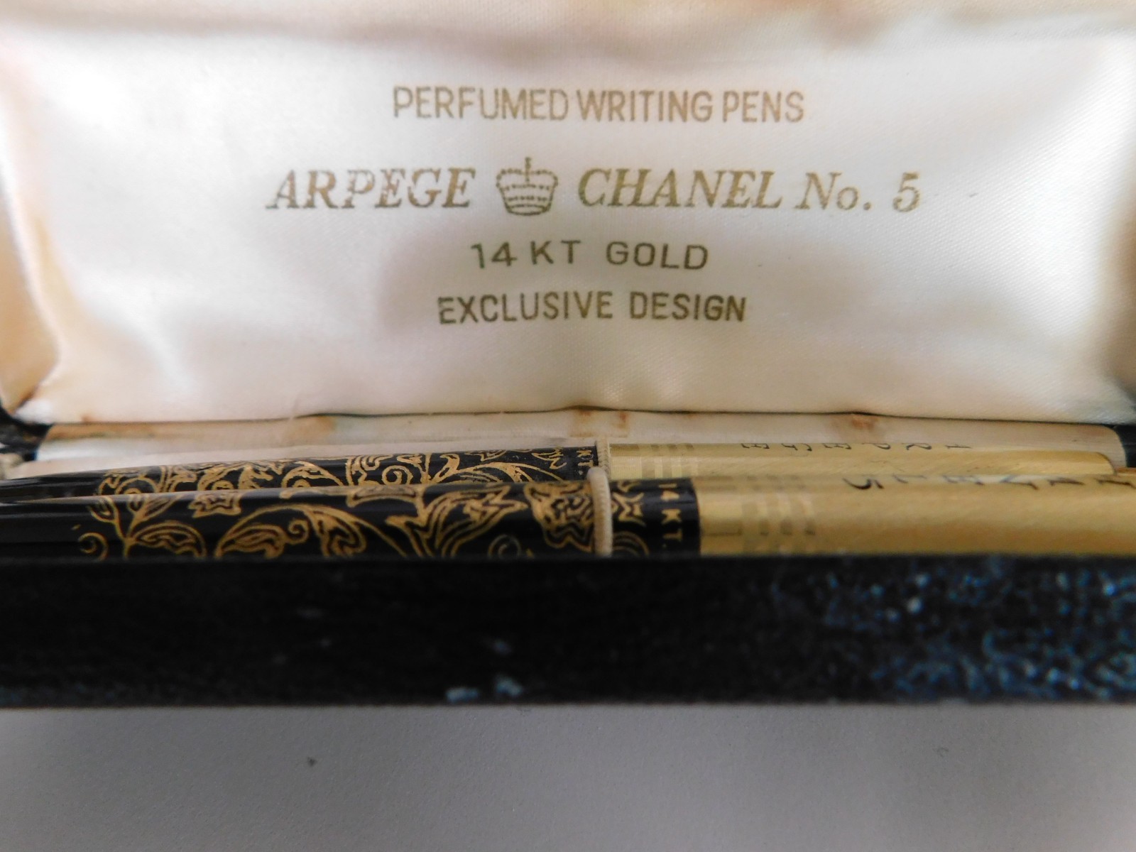 FABERGE CHANEL NO 5 14KT GOLD DESIGN PERFUMRD WRITING PENS