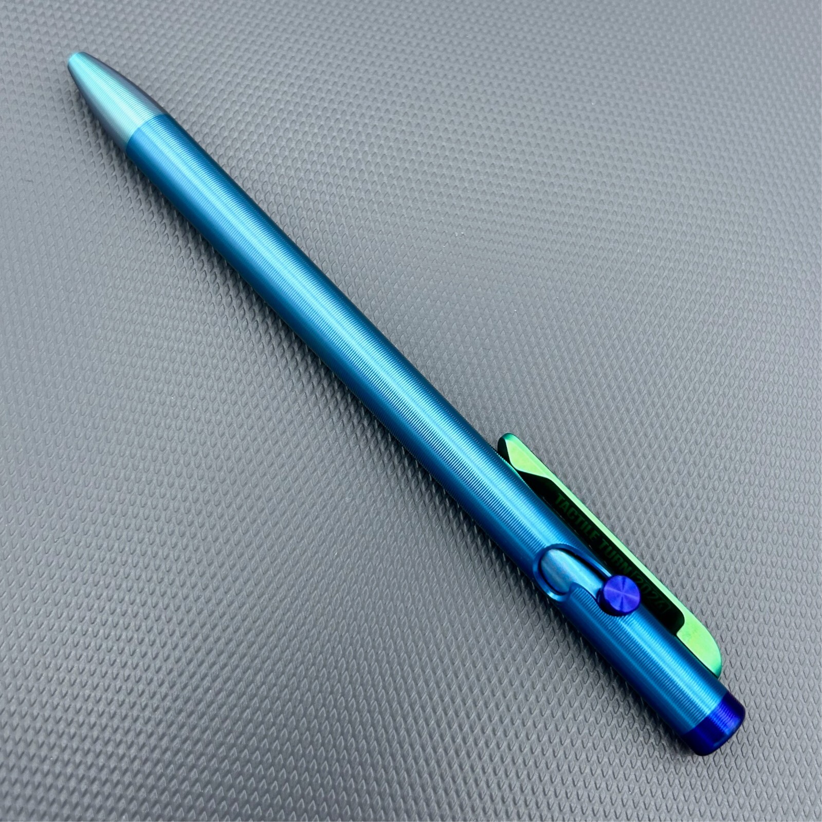 Tactile Turn – Titanium Slim Bolt Action Standard Size Pen Fade w/ KOI Clip