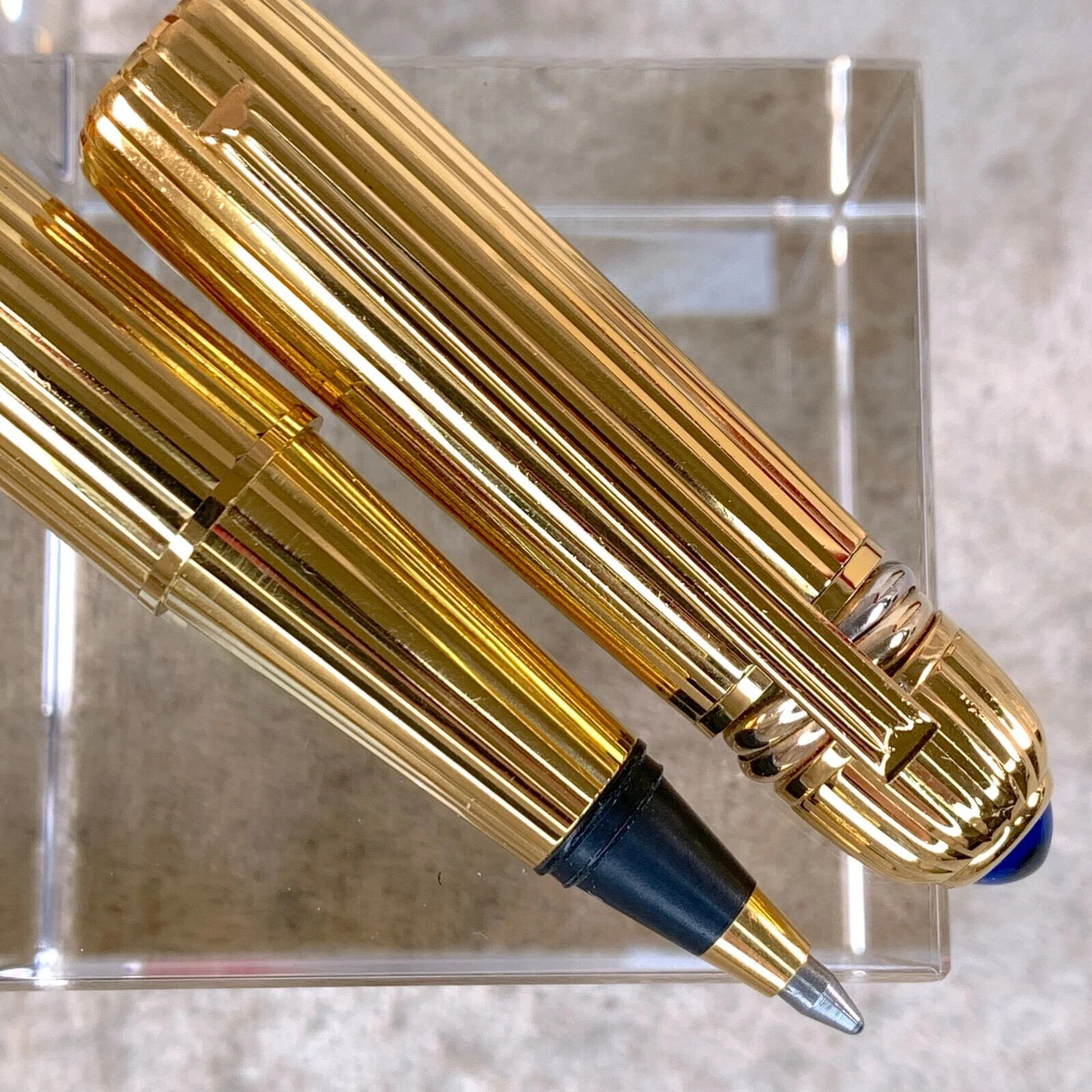 *** Pasha de Cartier / Roller ball Gold Pen Complete With Both Box & Refill Mint