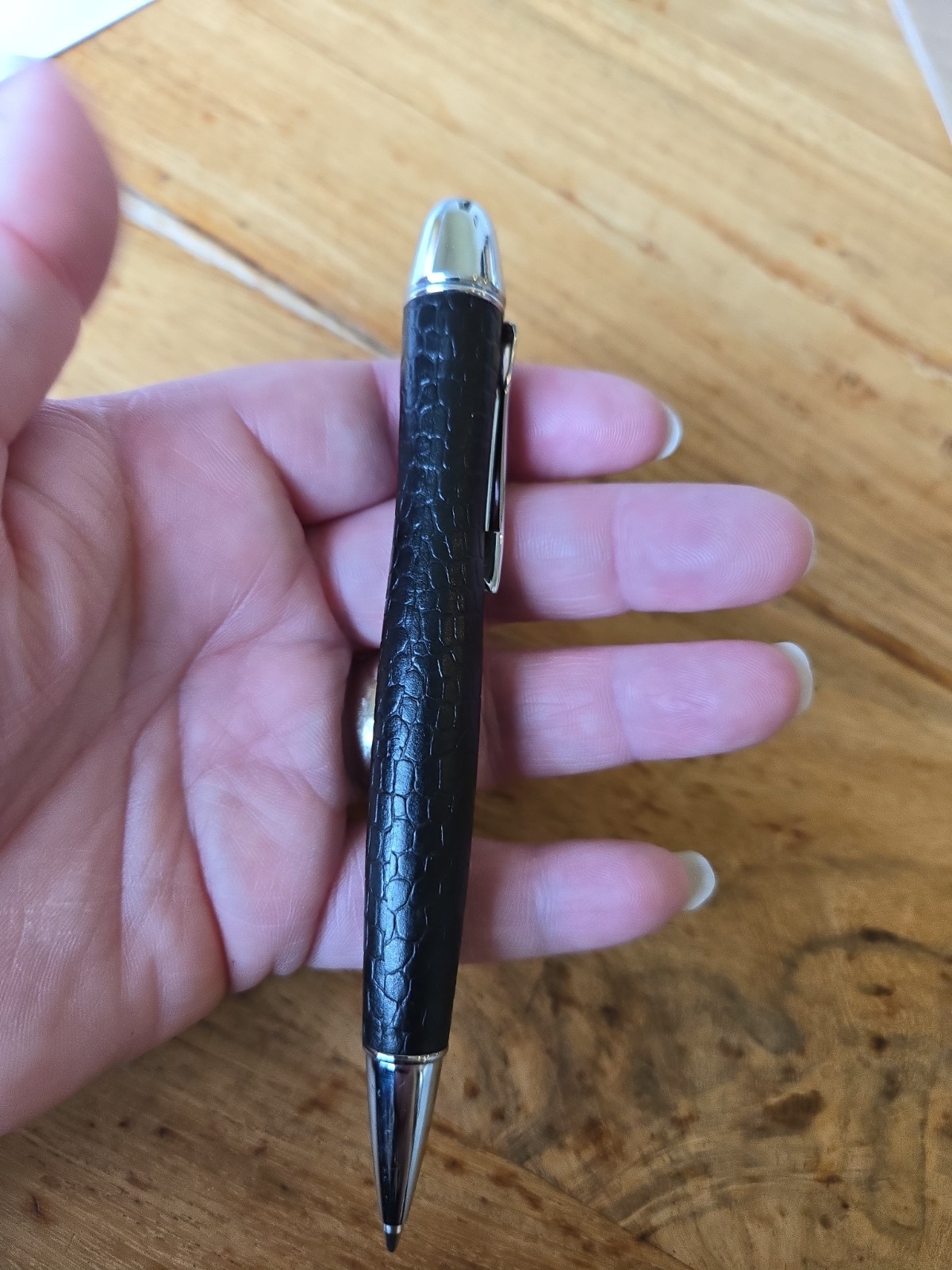 YAFA LATURIA Black LEATHER COVERED BALLPOINT PEN Ink CHROME TRIM FINE BLACK