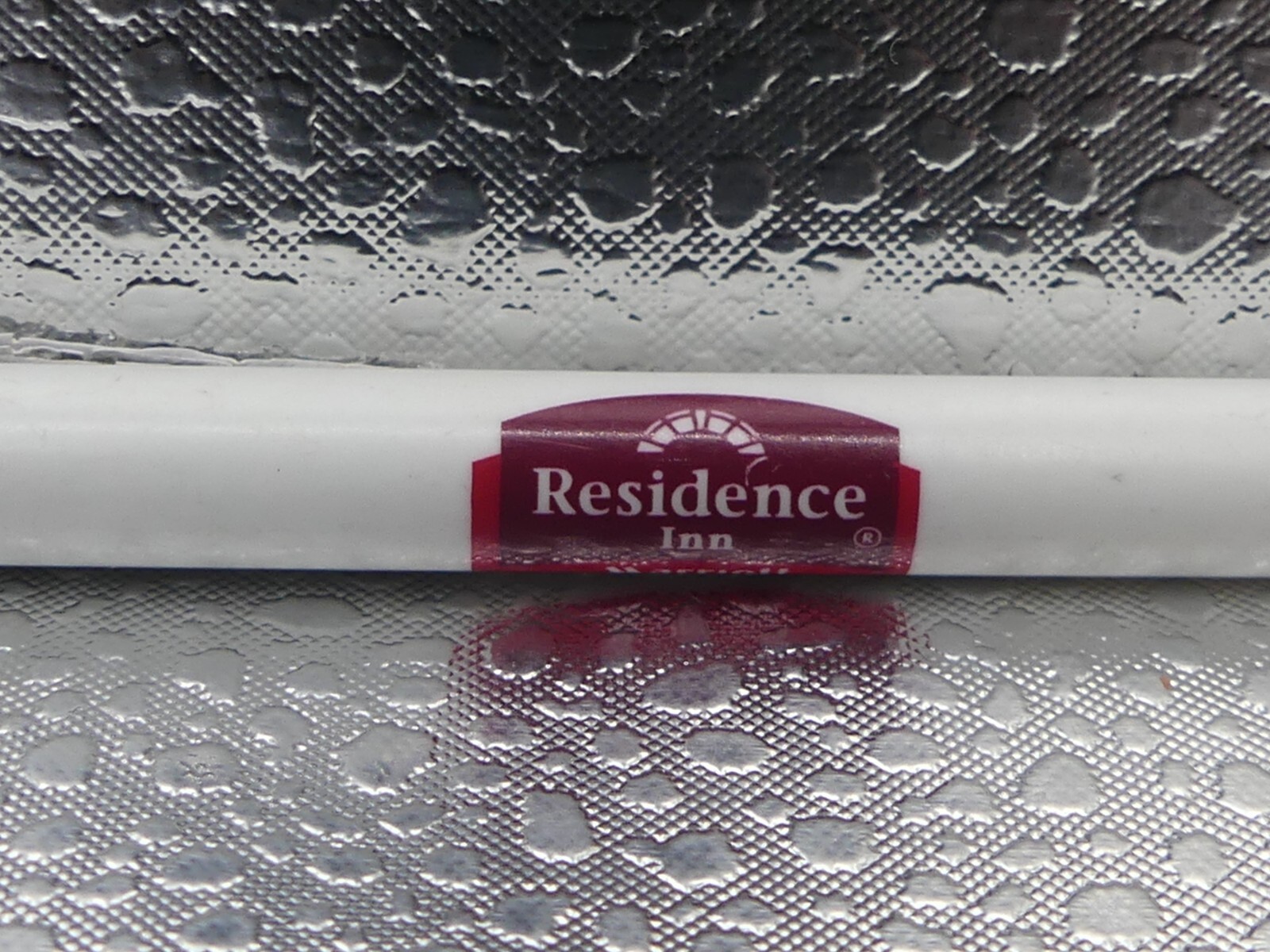 Residence Inn Your Marriott Awaits White Red Bic Mexico Ballpoint Pen