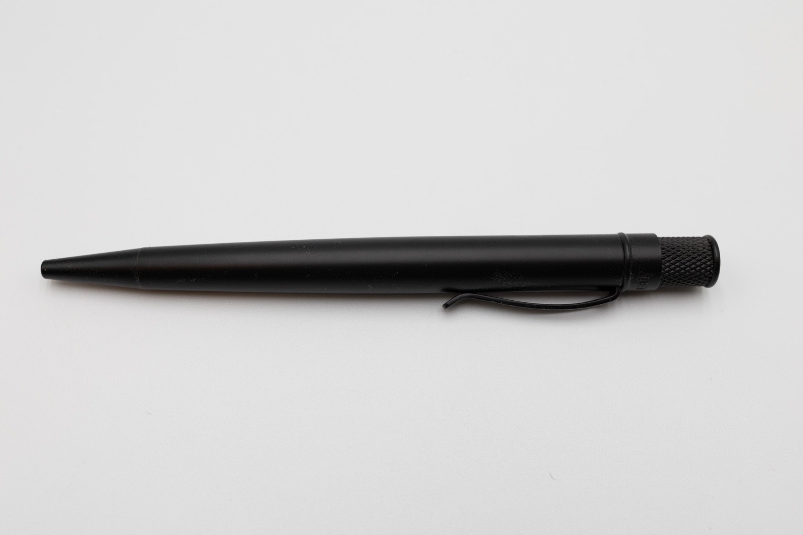 New In Box Apple Park Exclusive Retro 51 pen Matte Black – Never Used