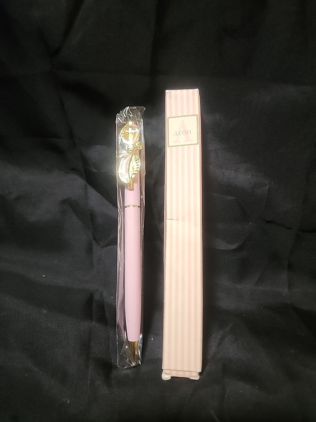Vintage 1995 Avon Pink Enamel Breast Cancer Awareness Ballpoint Pen