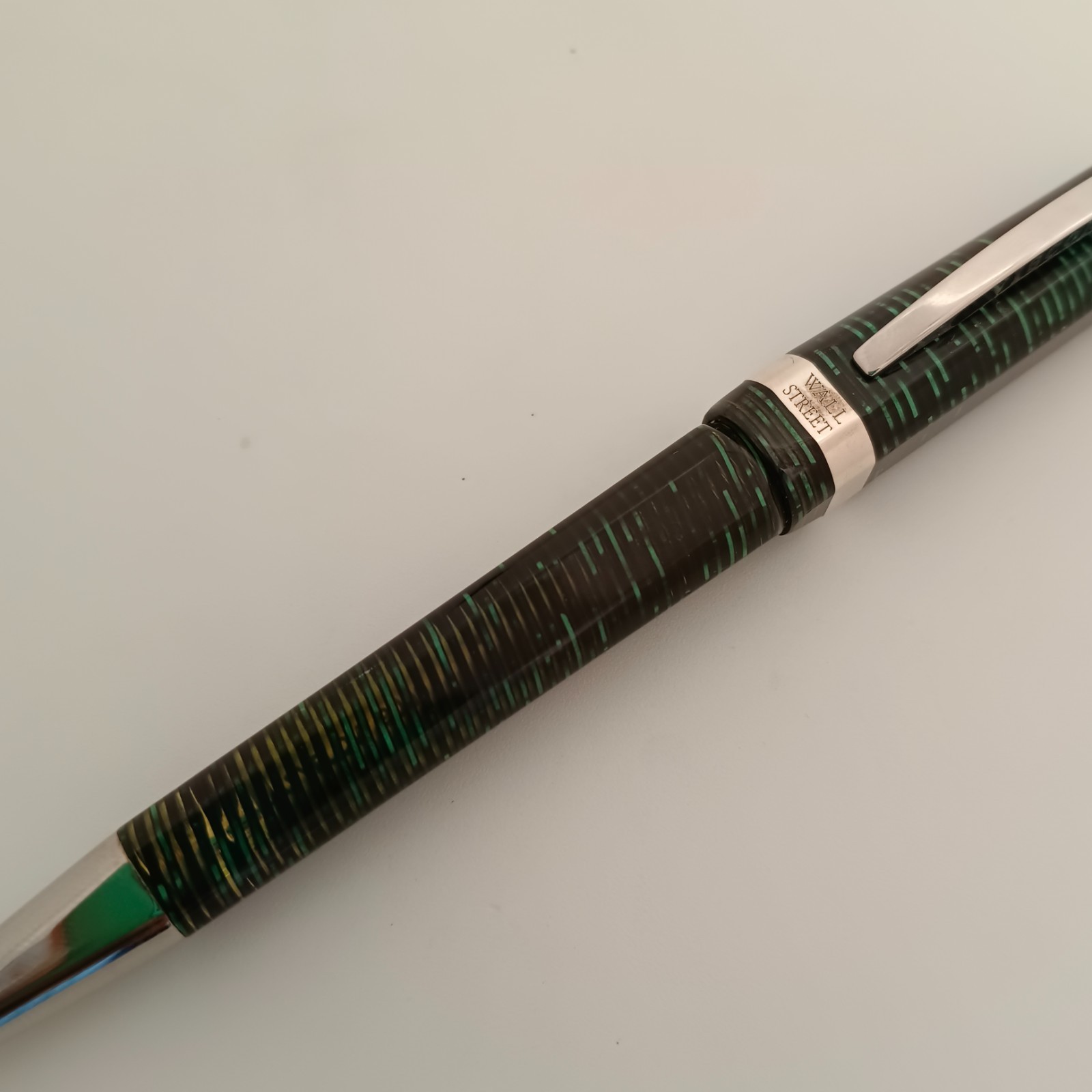 Visconti Wall Street Celluloid Green Pearl Ballpoint Pen
