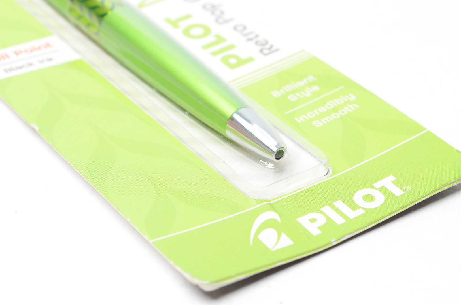 Pilot MR Retro Pop Ballpoint Pen Green Black Ink Medium 1.0mm New Sealed