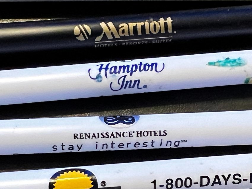 Marriott Best Western Double Tree Days Inn Hampt (6) Hotel branded pens working