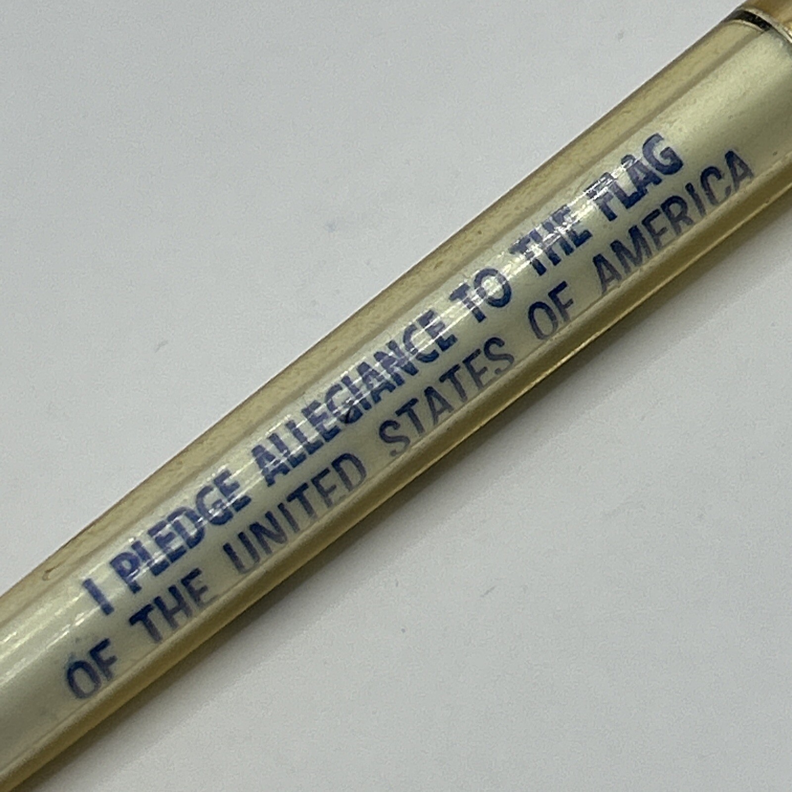 VTG c1960s Ballpoint Pen UNITED STATES PLEDGE OF ALLEGIANCE Patriotic Flag
