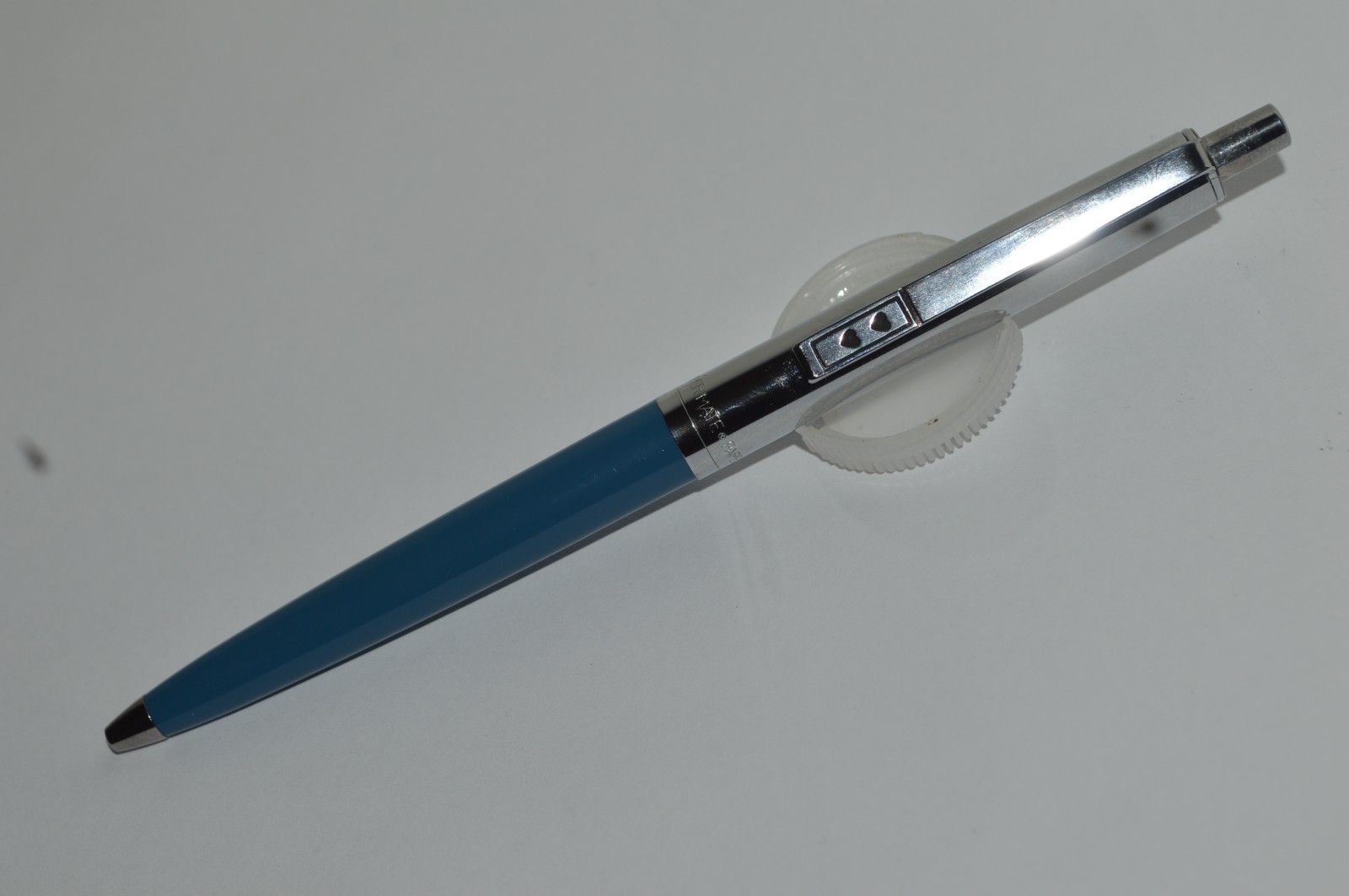 PAPER MATE Profile #2 Reg Grip Ball Pen NOS Blue Barrel Made In Mexico 1990’s