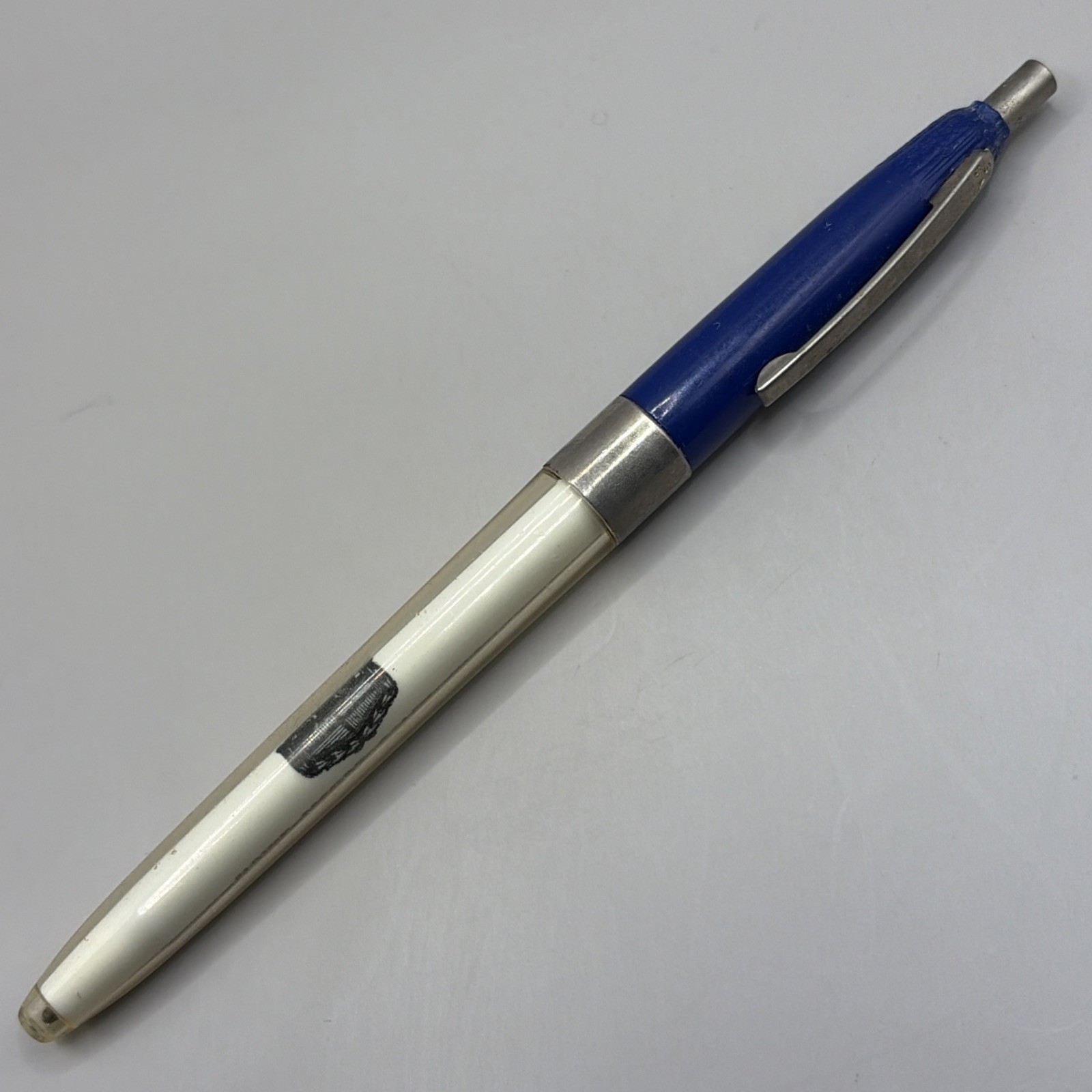 VTG Ballpoint Pen HOWE MOTOR SALES Lincoln Mercury Montego Cougar Macomb IL