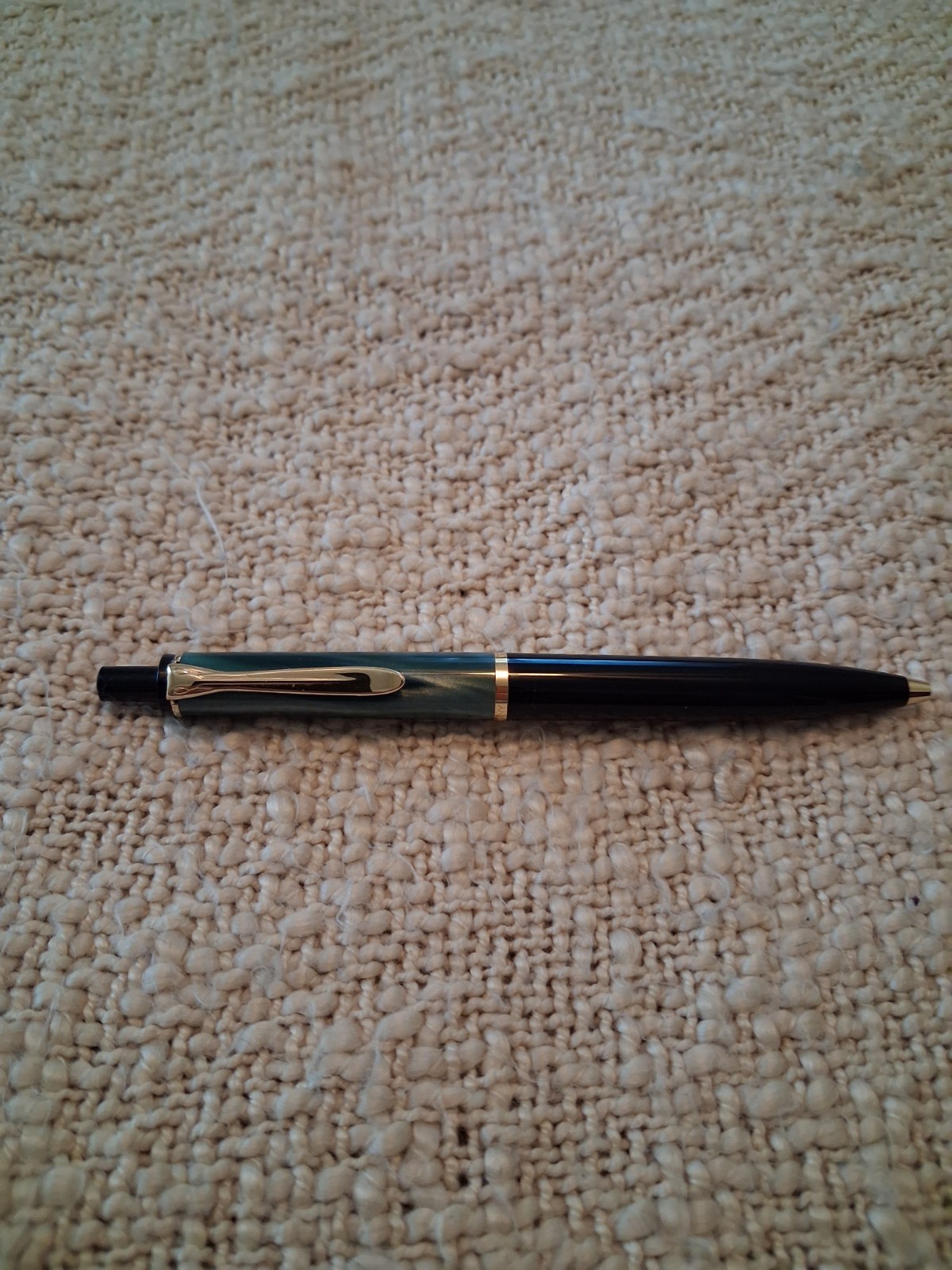 Pelikan Green Marble Plastic Ballpoint Pen Gold Trim