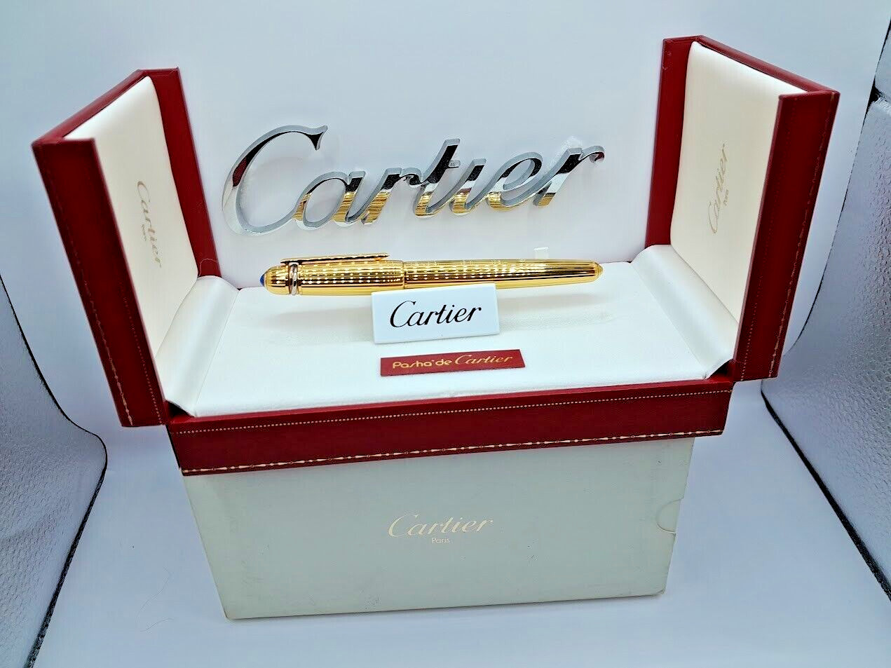 *** Pasha de Cartier / Roller ball Gold Pen Complete With Both Boxes Refill ***