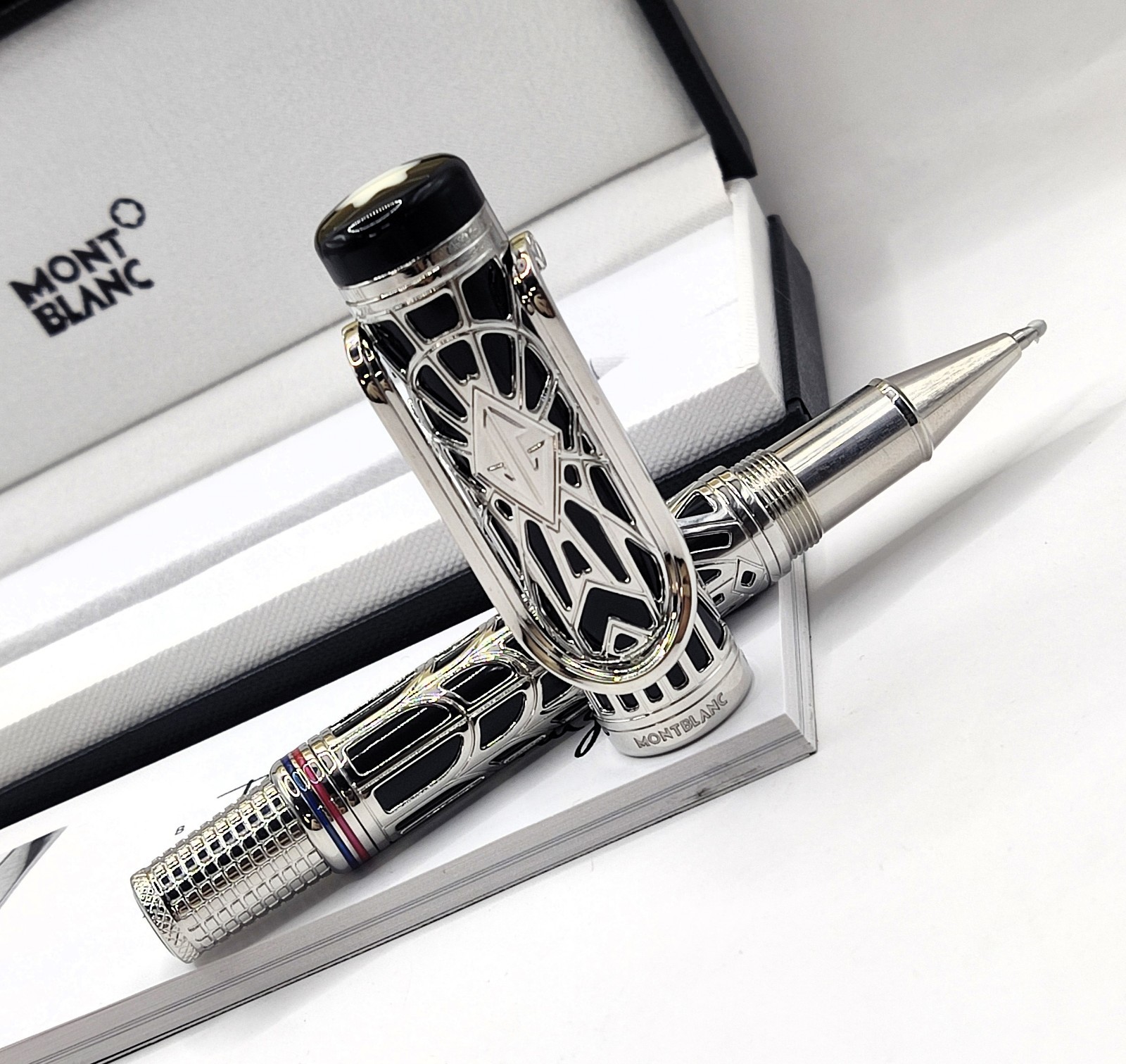 Premium Montblanc Homage to The Great Gatsby Edition Rollerball Pen With Box